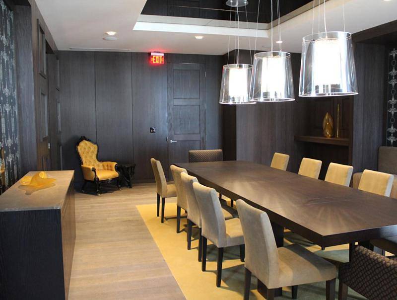 Appartamento intero, Luxury condo on Cn Tower in Toronto, Lago Ontario (Kanada)