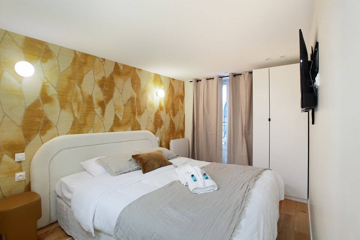 Appartement entier, Modern Apartment  2 bedrooms - Center  of Paris in Paris, Île de France
