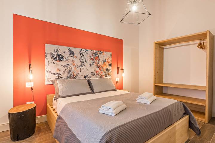 Loft per 6 persone, con balcone e giardino a Desenzano del Garda