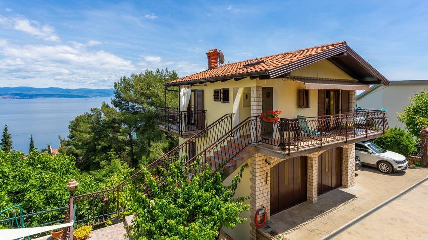 Villa für 3 Personen, mit Terrasse und Garten in Opatija Riviera