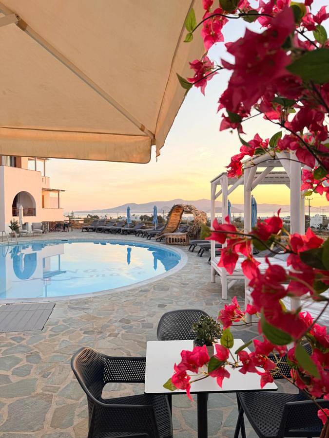 Location de vacances pour 4 personnes, avec piscine et jardin, animaux acceptés dans Agia Anna