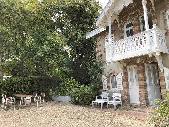 Location de vacances pour 3 personnes, avec jardin et vue à Villerville - 4