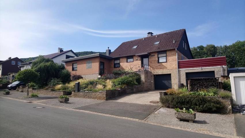 Ferienhaus für 3 Personen, mit Terrasse und Garten sowie Ausblick