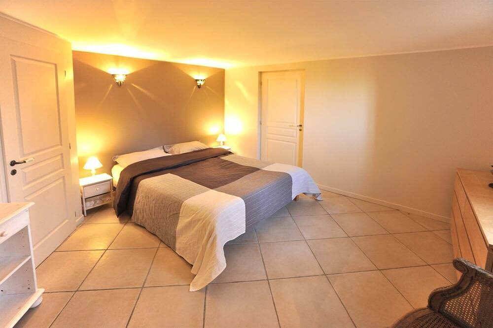 Amplia villa llena de encanto, piscina privada y espectaculares in Le Boulou, Región Céret