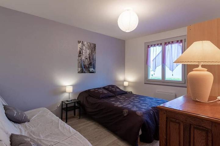 Gîte pour 5 personnes, avec jardin à GY - 4