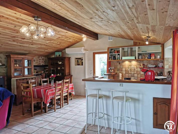 Gîte pour 6 personnes, avec jardin à Saint-Laurent-de-Cerdans - 2