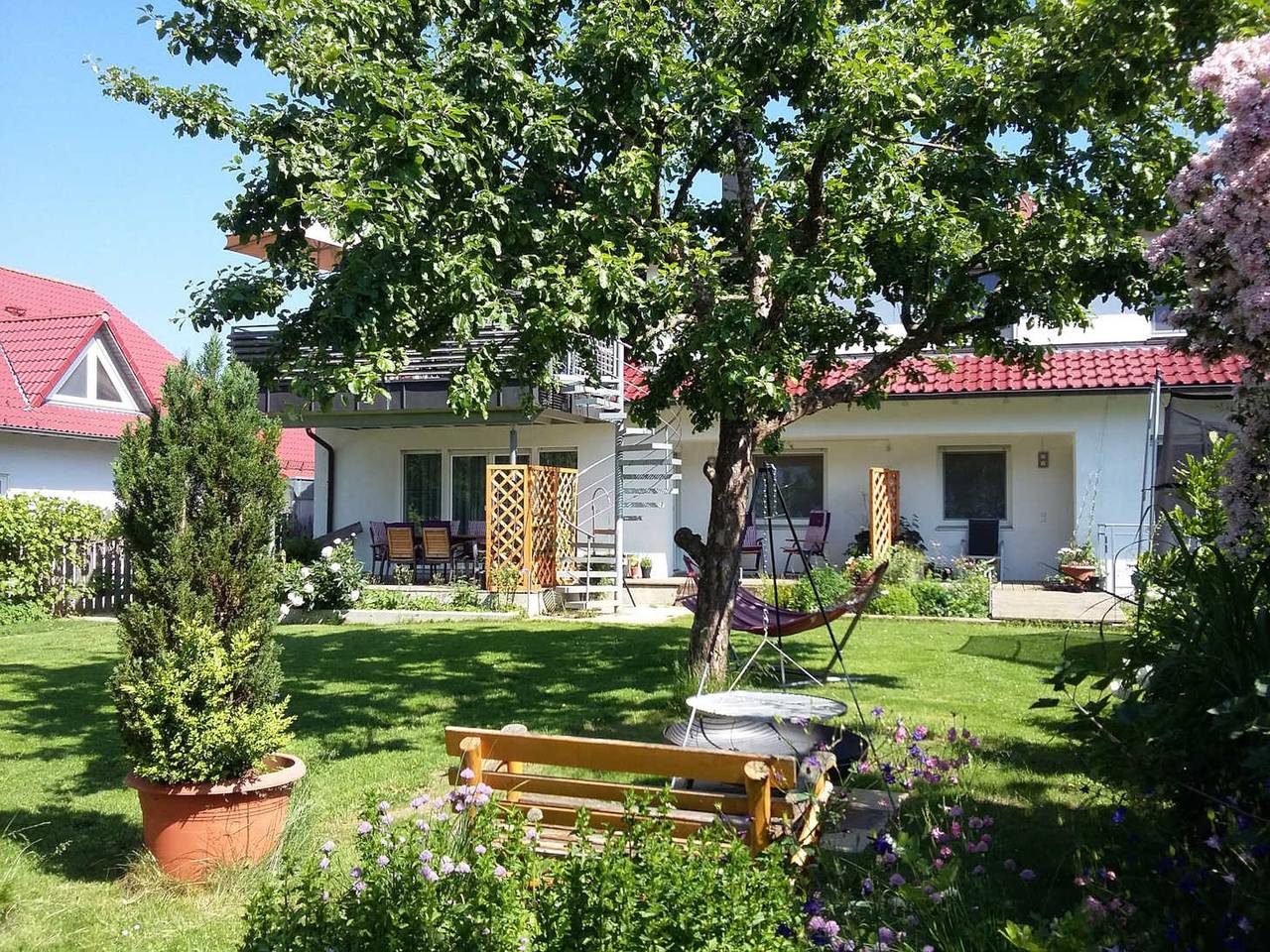 Ganze Ferienwohnung, Fewo Reimann Seissen - Schwalbennest, 120qm, Garten, 2 Schlafzimmer, max. 5 Personen in Blaubeuren, Alb-Donau-Kreis