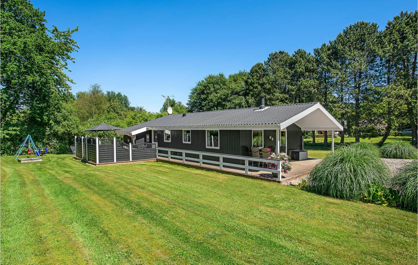 Ferienhaus für 6 Personen mit Terrasse in Stoense, Tranekær