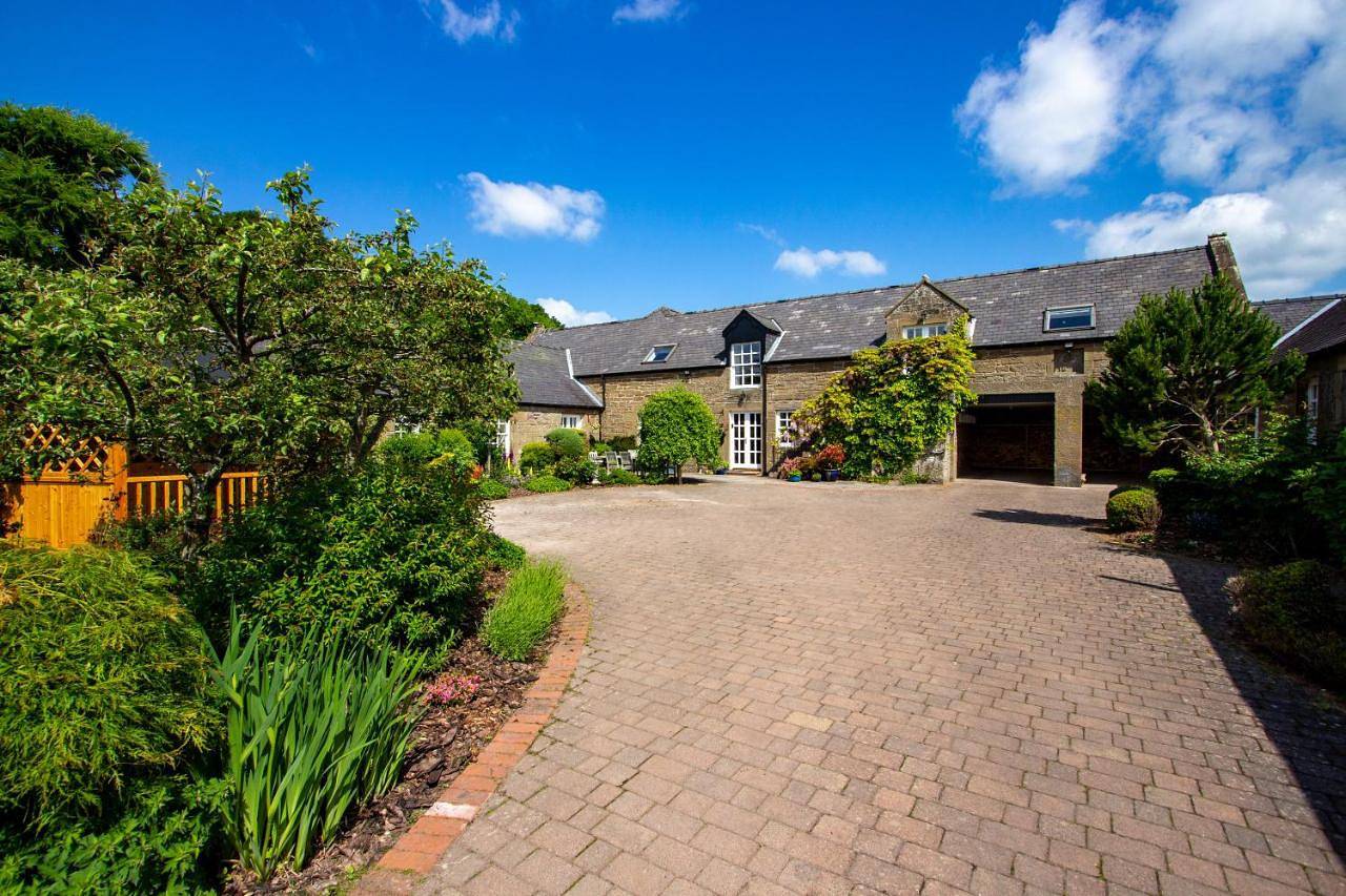 Three-Bedroom House in Angus