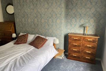 Holiday Home for 4 People in Hastings, High Weald, Photo 4