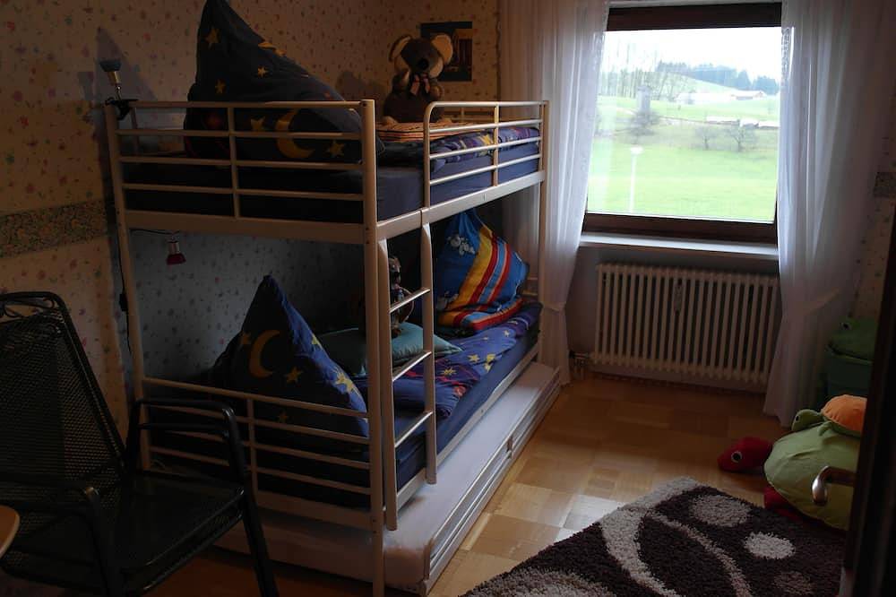 Ganze Wohnung, Ferienwohnung mit Bergblick-Balkon, Seenähe, Garage, Sauna, Wlan, ... in Füssen, Bayerisch Schwaben