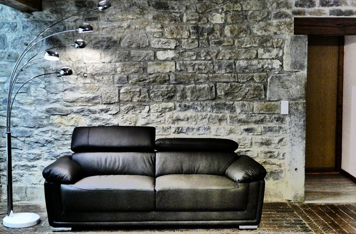 Gîte pour 4 personnes, avec jardin et terrasse, animaux acceptés dans le Jura - 2