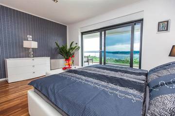 Villa für 8 Personen in Crikvenica, Primorje-Gorski Kotar, Bild 2