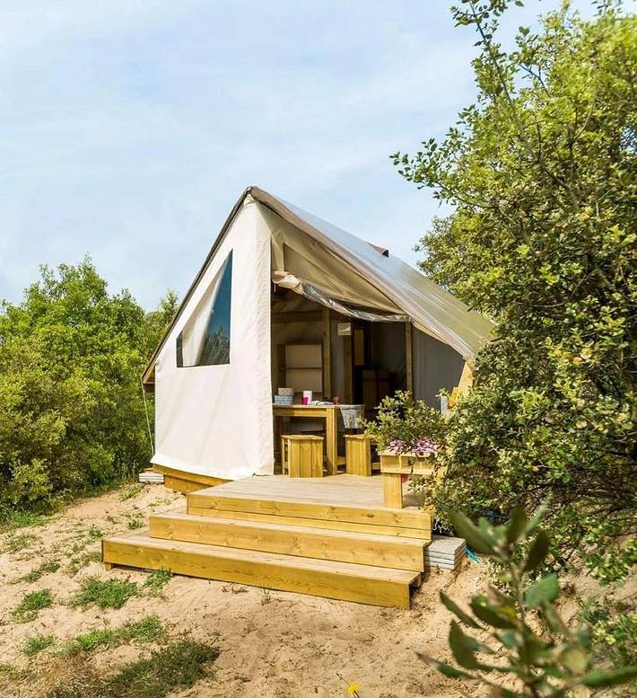 Tente pour 4 personnes, avec bassin pour enfant ainsi que sauna et jacuzzi en Nouvelle-Aquitaine - 2