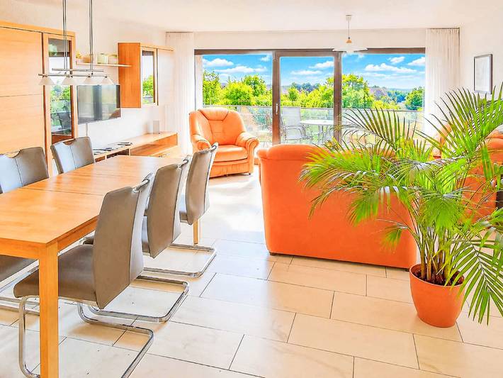Ferienwohnung für 6 Personen, mit Balkon und Garten in Wesermarsch