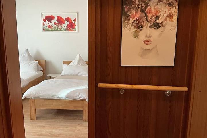 Bungalow für 3 Personen, mit Garten und Balkon im Saarland - 2