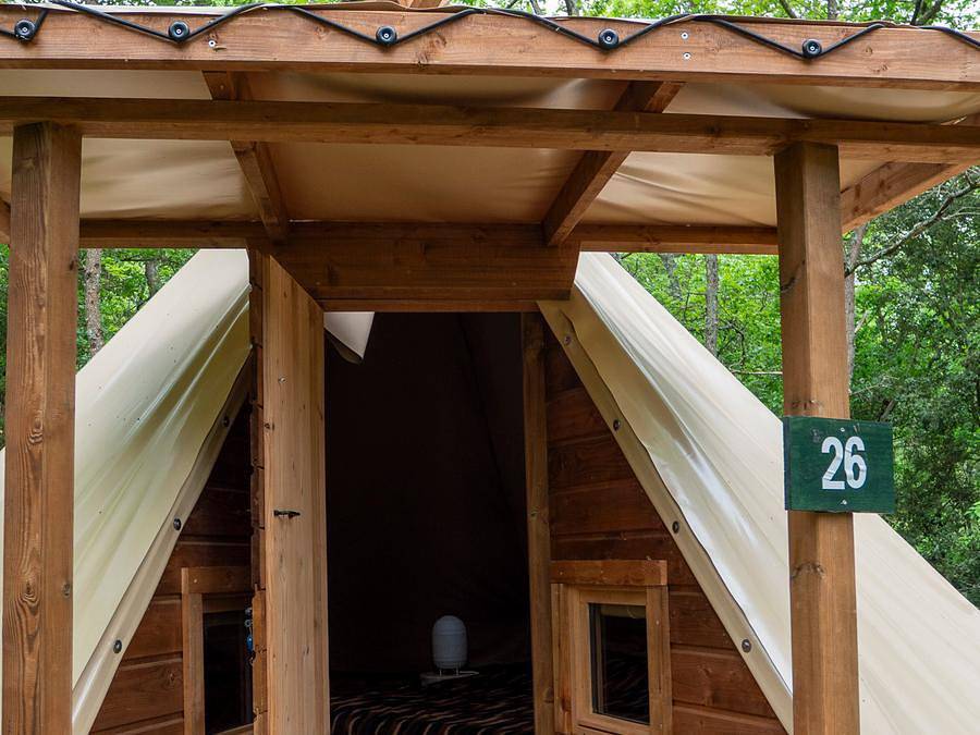 Camping Des Randonneurs - Tente 2 personnes - Tipi moderne in Fenouillet, Parc naturel régional Corbières-Fenouillèdes