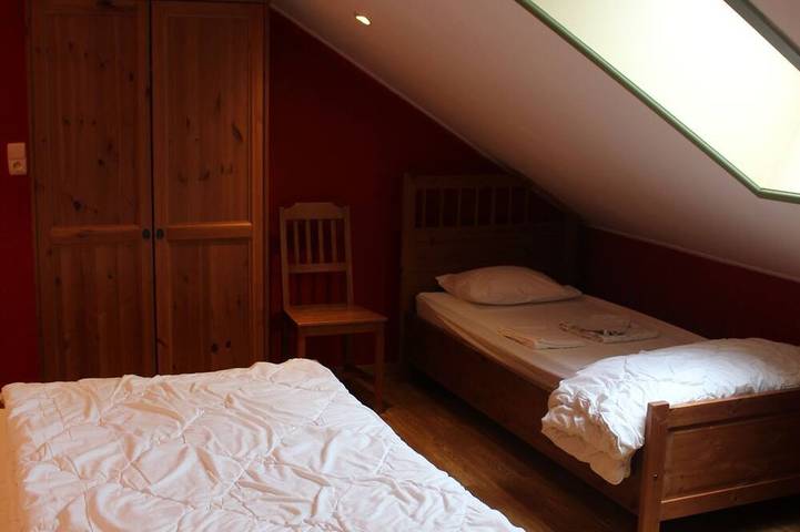 Gîte-Hütte-Ensuite mit Bad-Gartenblick in Nadrin, Houffalize