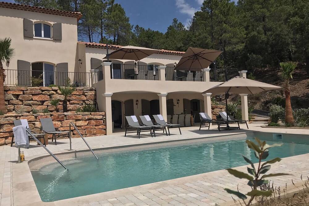 Villa in Le Plan-de-la-Tour with Pool in Le Muy, Draguignan region