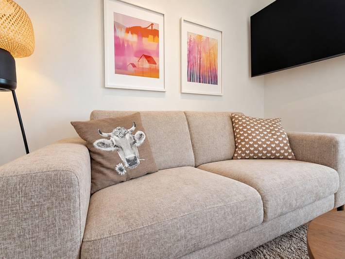 Ganze Wohnung, Moderne Ferienwohnung im Gebirgsresort Winterberg mit großer Terrasse und Sauna in Winterberg, Hochsauerlandkreis