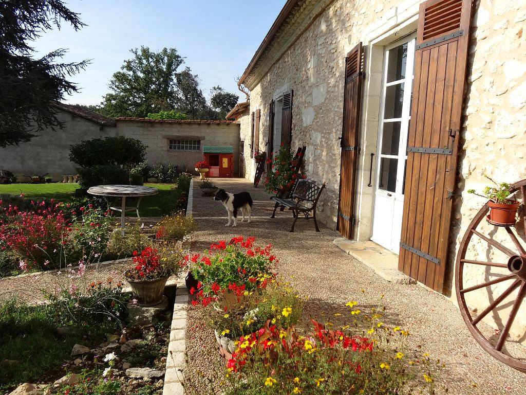 Gîte Les Granges in Beauronne, Périgord Blanc