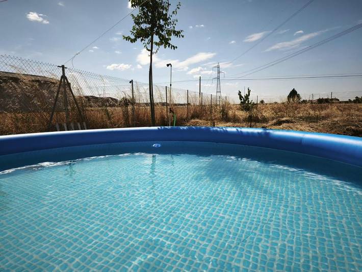 Casa rural para 3 personas, con vistas además de jardín y piscina, Se admiten mascotas en Castilla y León - 2