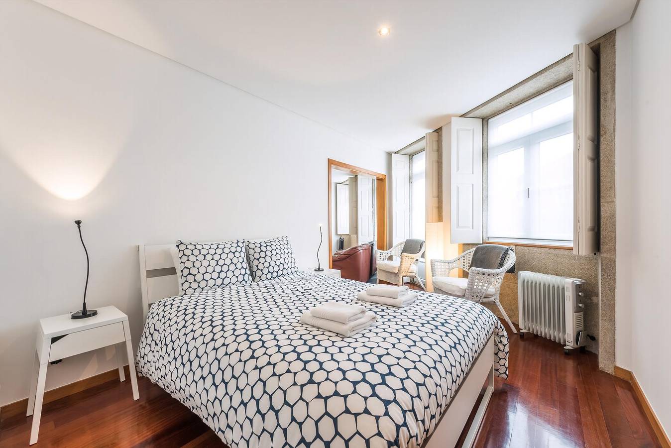 Entire studio, Guestready - City central suite in Porto in Santo Ildefonso, Porto