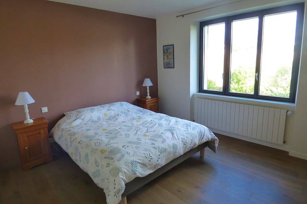 Lovely vacation villa 300m from the port and main beach of Audierne in Audierne, Côte de Cornouaille