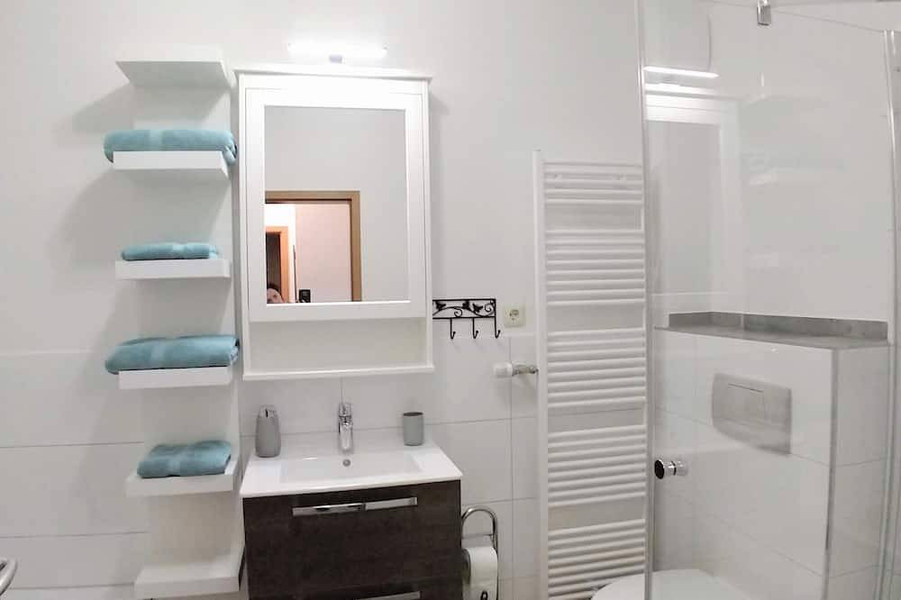 Exklusive Ferienwohnung mit Terasse und Garten in Einbeck, Zentrum! Neu!! in Einbeck, Weserbergland