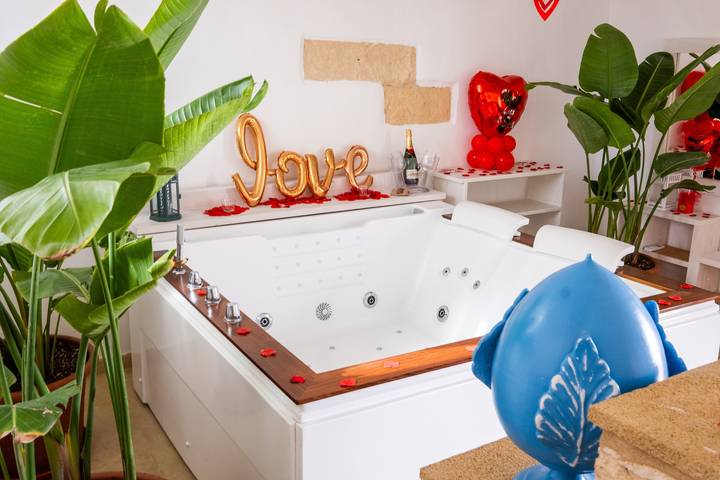 Casa vacanza per 4 persone, con Balcone e Idromassaggio a Veglie