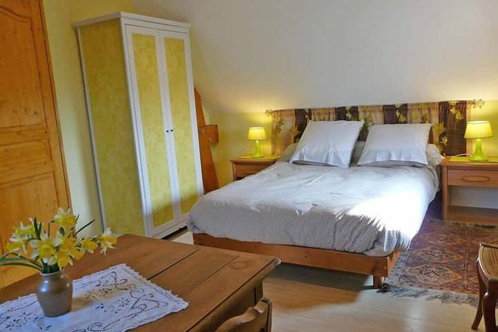 Location de vacances pour 5 personnes, avec jardin à Sauchay - 2