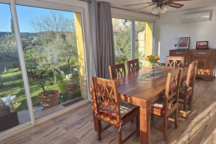 Maison de vacances pour 6 personnes, avec Terrasse et Jardin