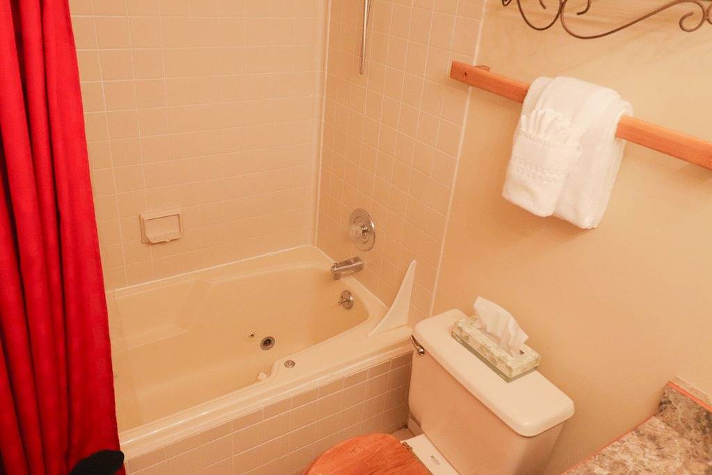 Ganze Wohnung, Ski-In. Whirlpool. Sauna. Eigener Balkon. Gehen Sie Main St. in Arapaho and Roosevelt National Forests