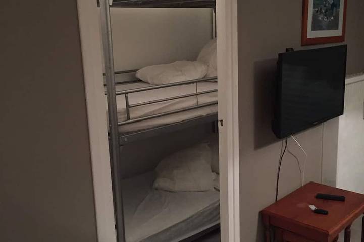 Gîte pour 7 personnes, avec balcon à Camiers - 4