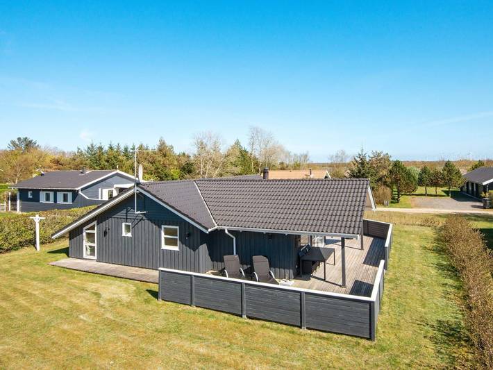 Ferienhaus für 6 Personen, mit Whirlpool und Terrasse sowie Sauna in Hemmet