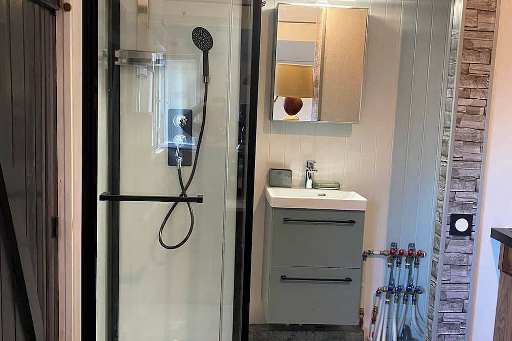 Apartamento entero, Vacation Studio Room / free parking in Faverges, Parque natural regional del Macizo de Bauges