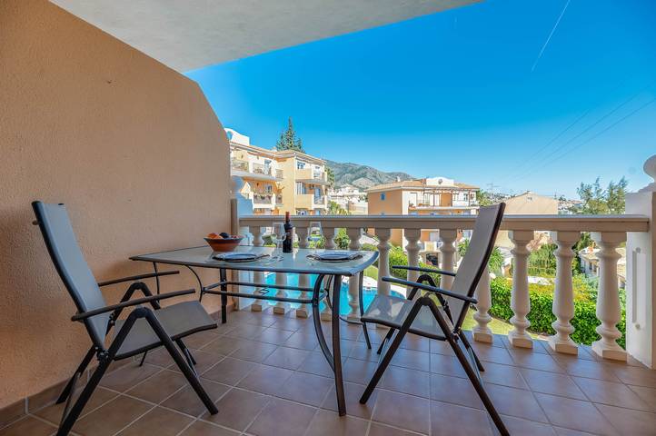 Ganze Wohnung, Ferienwohnung "Sauce Sol Fuengirola" mit Meerblick, Gemeinschaftspool und privater Terrasse in Torreblanca (Fuengirola), Fuengirola