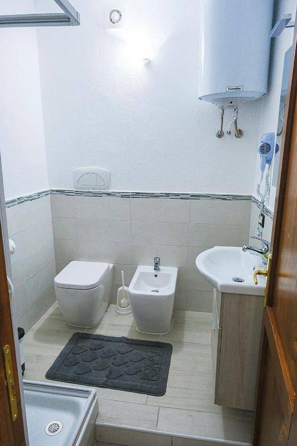 Location de vacances pour 5 personnes, avec terrasse, animaux acceptés à Cariati - 2