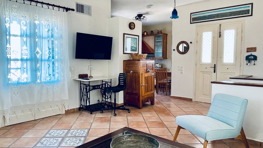 Location de vacances pour 8 personnes, avec jardin, animaux acceptés dans Syros - 3