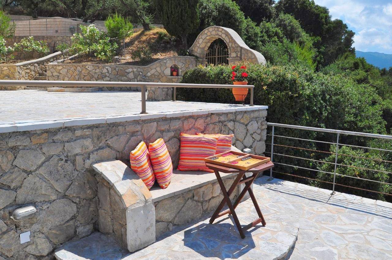 Entire apartment, Pyrgos Zante Suites in Alykanas, Alykes