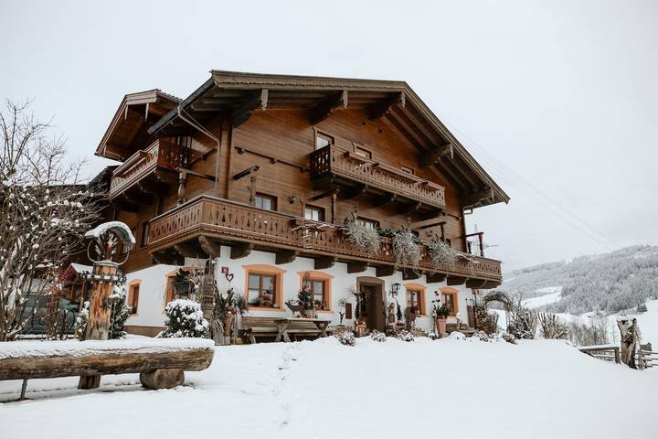 Appartement voor 6 personen, with Balkon and Terras as well as Tuin in Maria Alm