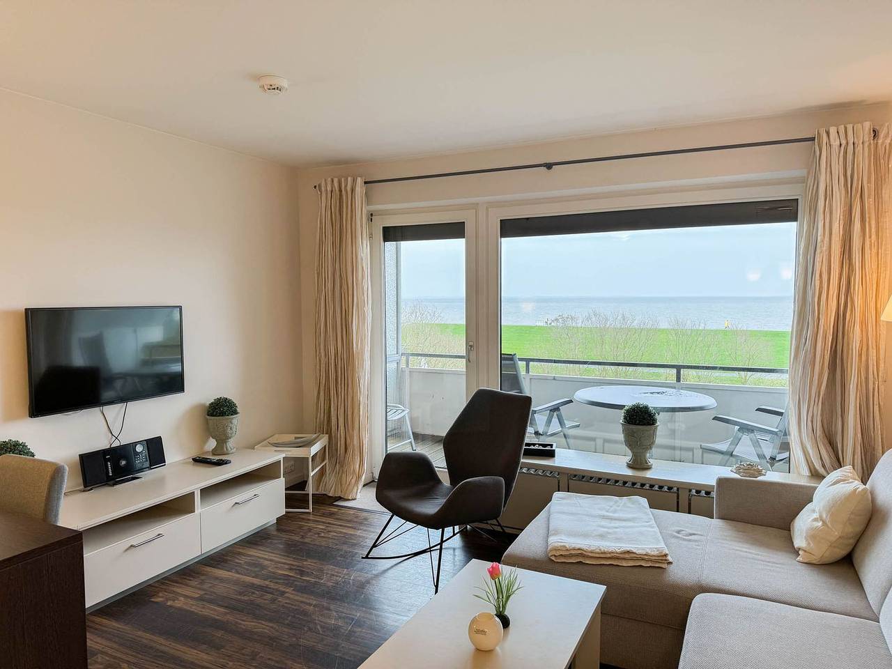 Ganze Wohnung, Haustier willkommen! Ferienwohnung für 2 Personen auf der Sonnenseite von Büsum! in Büsum, Nordseeküste