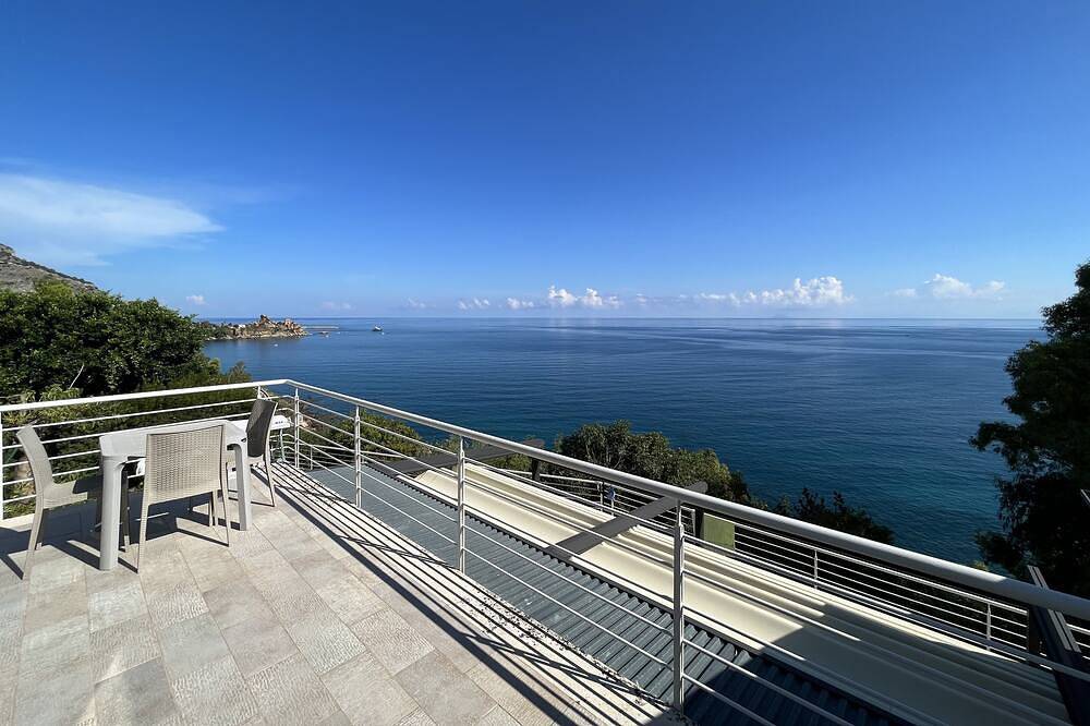 The swimming villa with pool in Cefalù, Cefalù (Municipality)