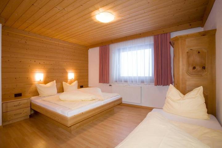 Ferienwohnung für 4 Personen, mit Balkon und Ausblick in Gerlos - 4