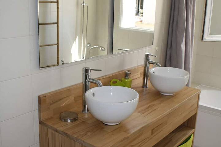 Location de vacances pour 5 personnes, avec terrasse et jardin, animaux acceptés à Aniane - 4