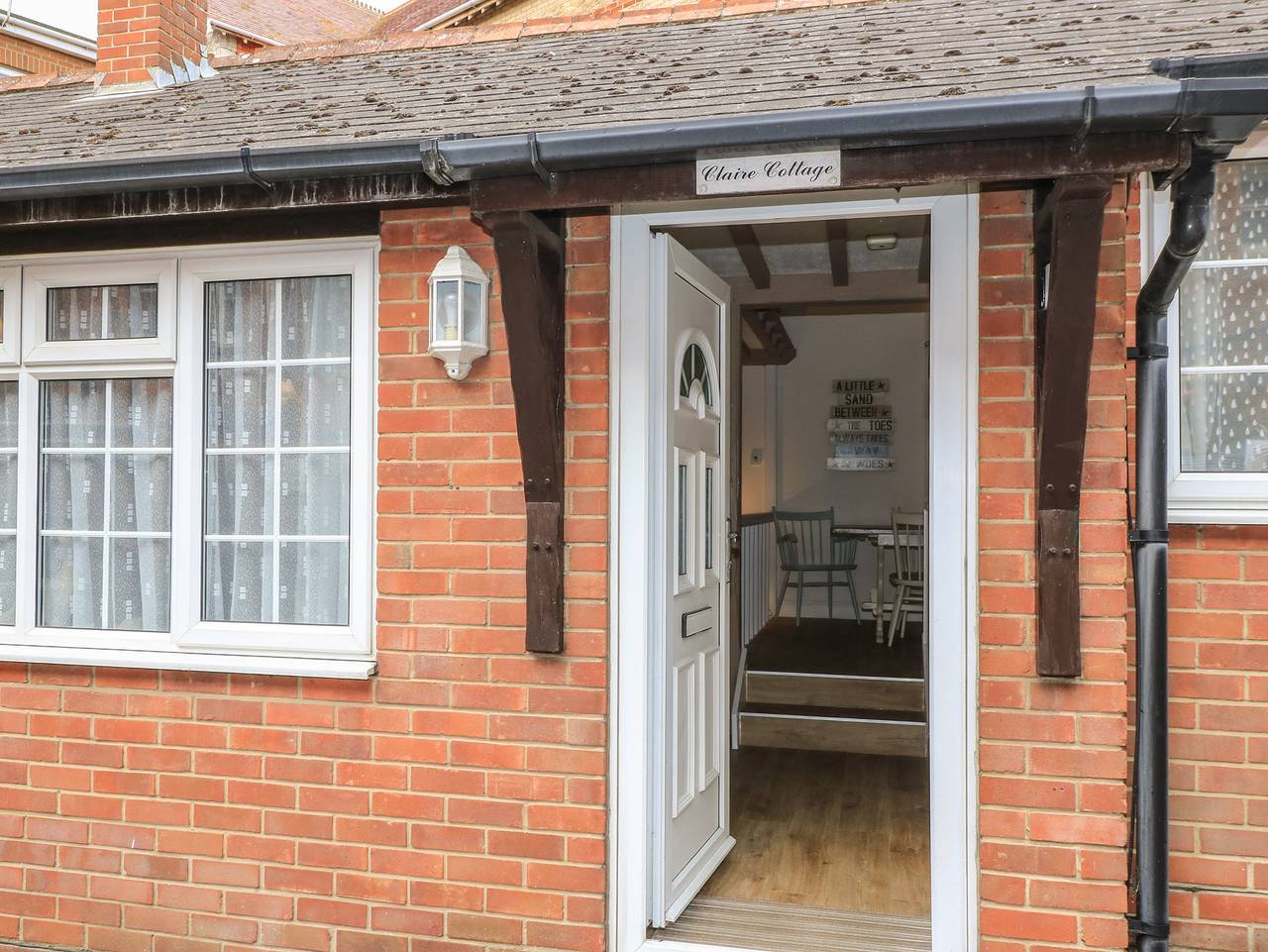 Claire Cottage in Swanage, Dorset