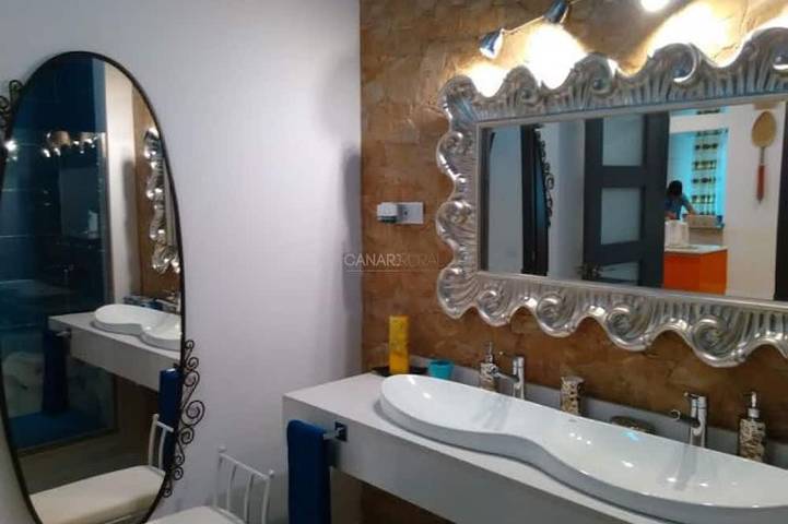 Ganze Wohnung, Exklusives Ferienhaus mit beheiztem Pool in Lajares, Fuerteventura in Lajares, La Oliva