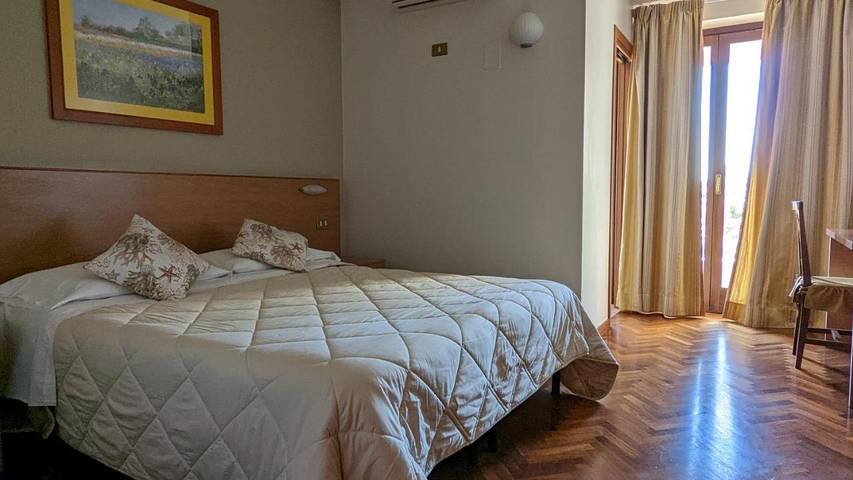 Hôtel pour 2 personnes, avec jardin et terrasse, animaux acceptés à Sora - 2