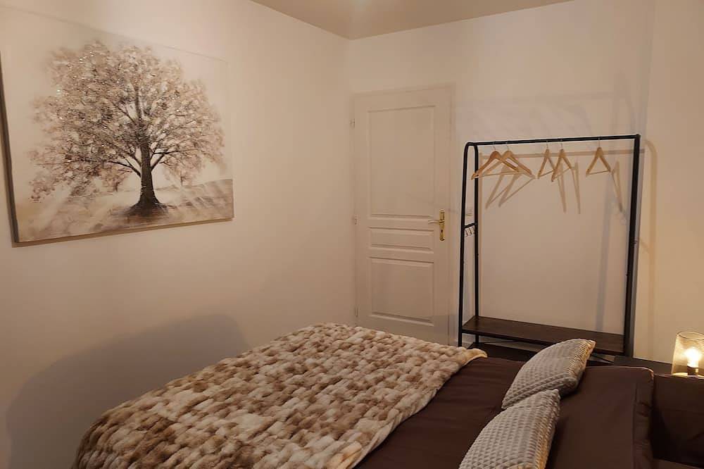 Apartamento entero, Georges, un Appartement au Look Chic Rustique in Saint-Georges-sur-Baulche, Auxerre region