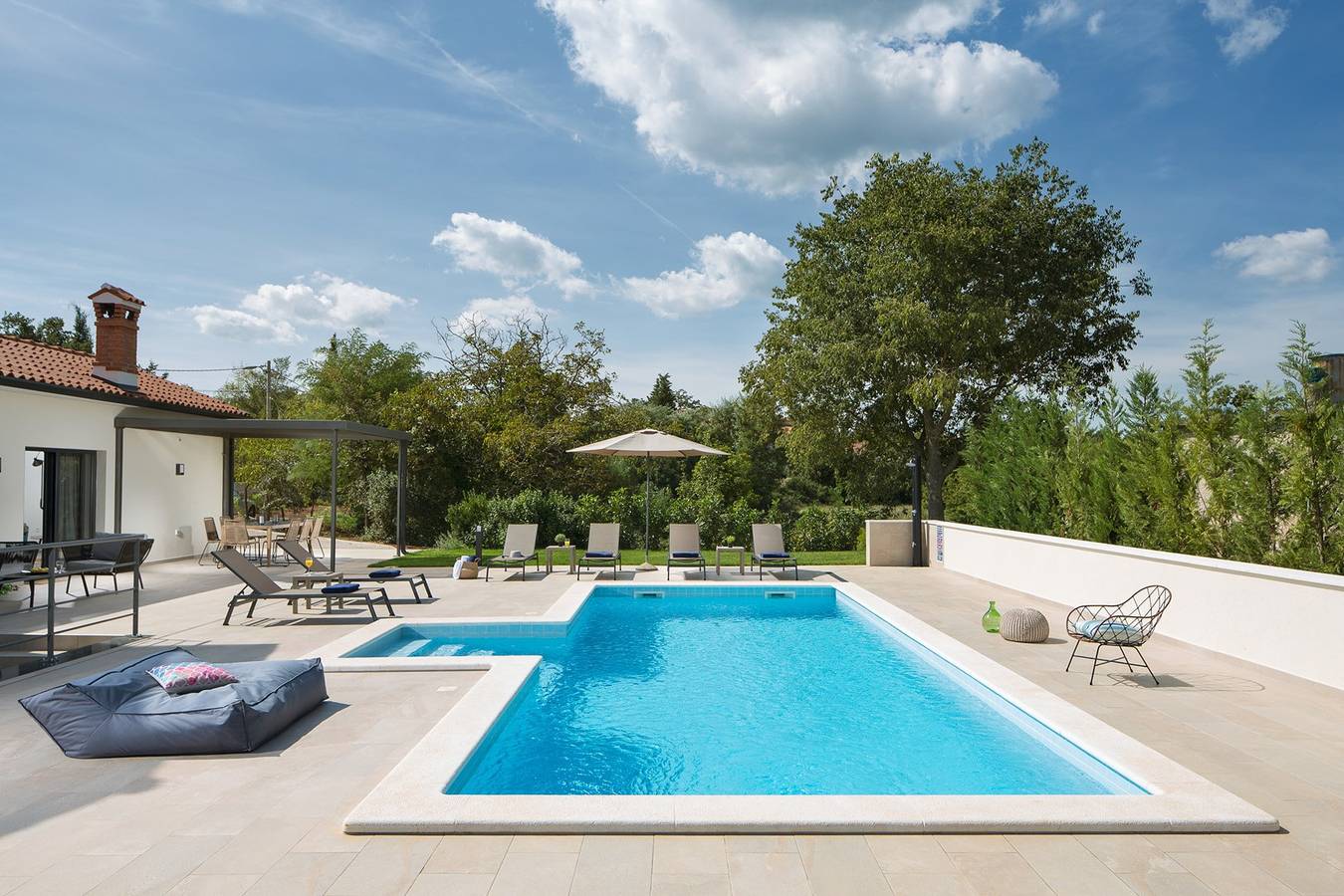 Villa del Solina in Vinez, Ostküste Istrien